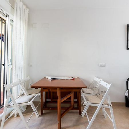 Holi-Rent Apartamento Resitur Севилья Экстерьер фото