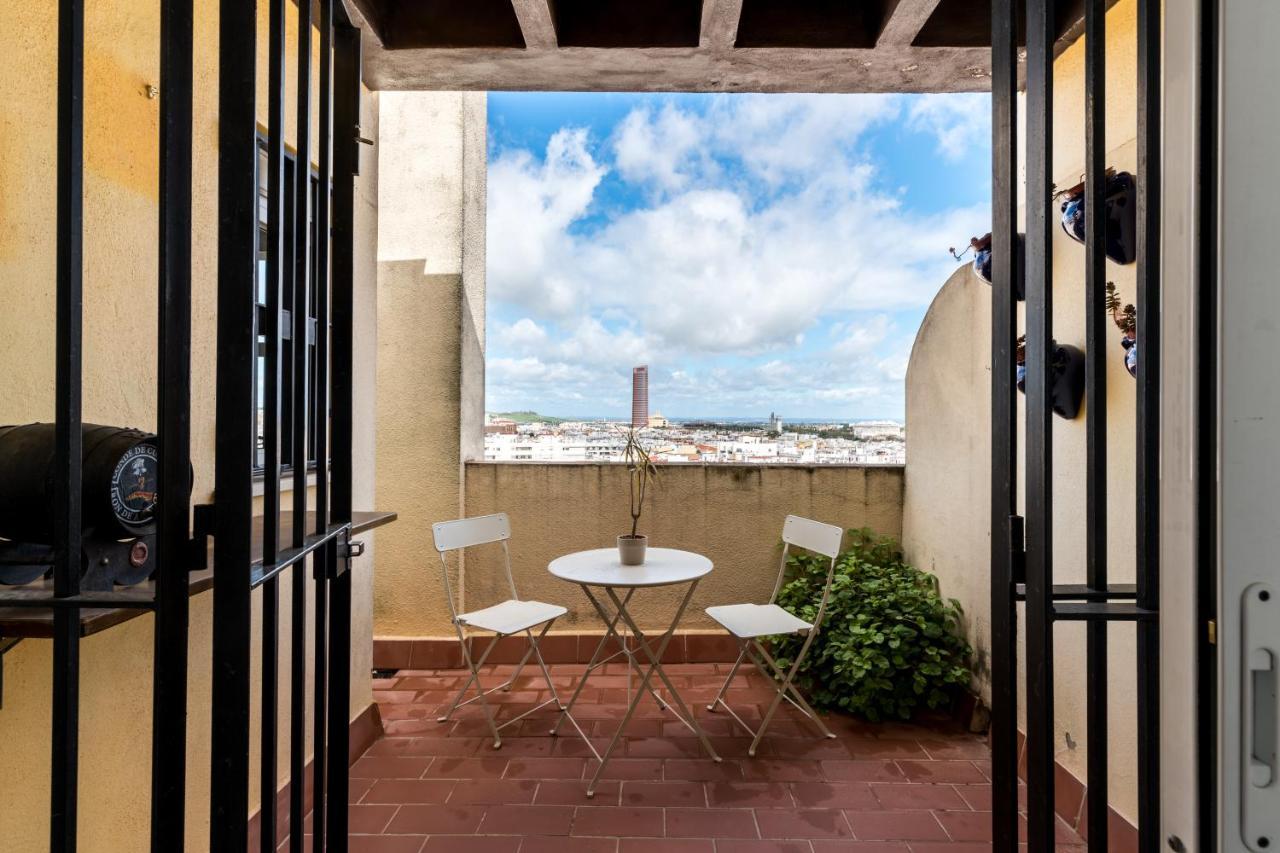 Holi-Rent Apartamento Resitur Севилья Экстерьер фото