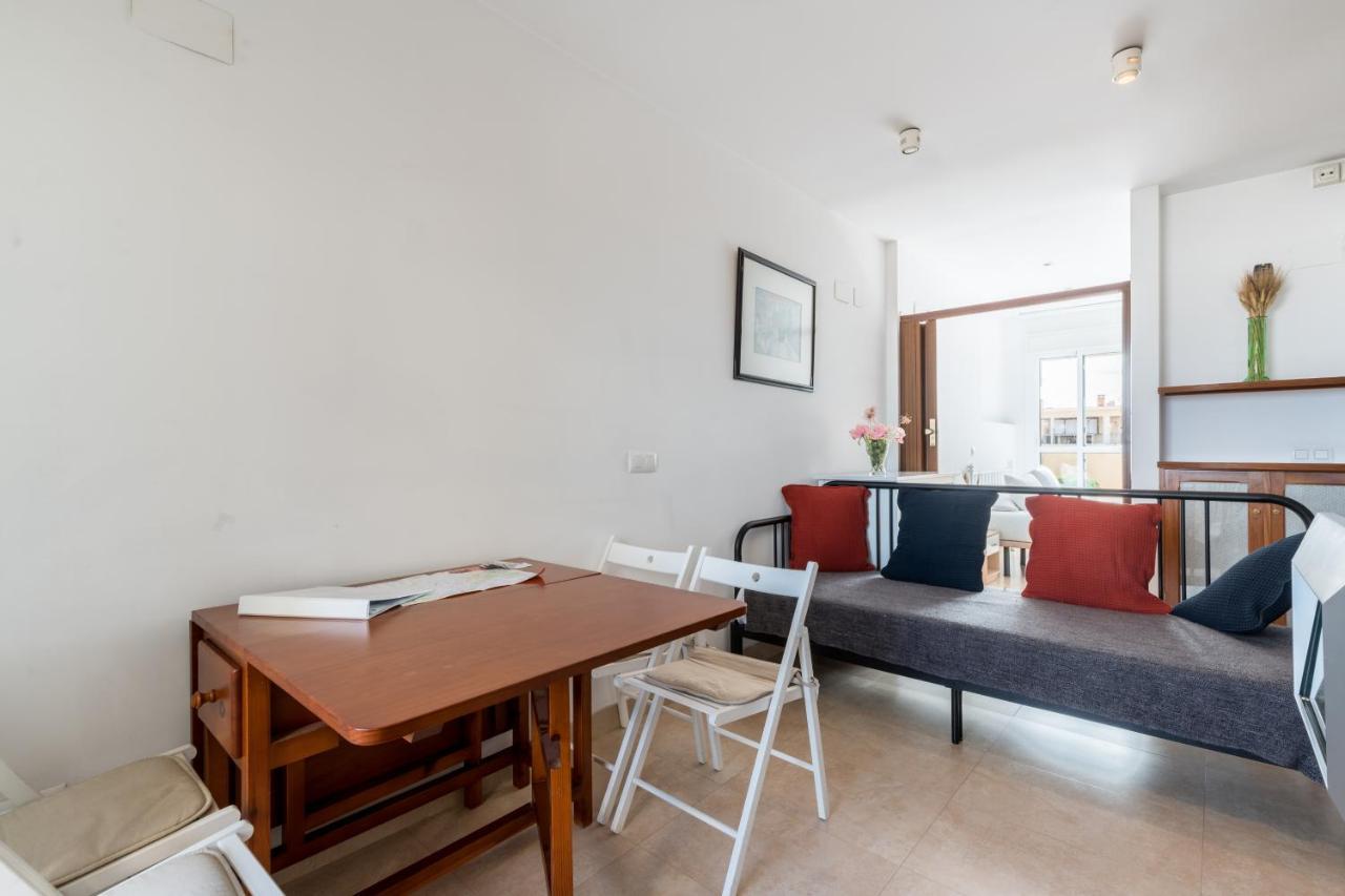 Holi-Rent Apartamento Resitur Севилья Экстерьер фото