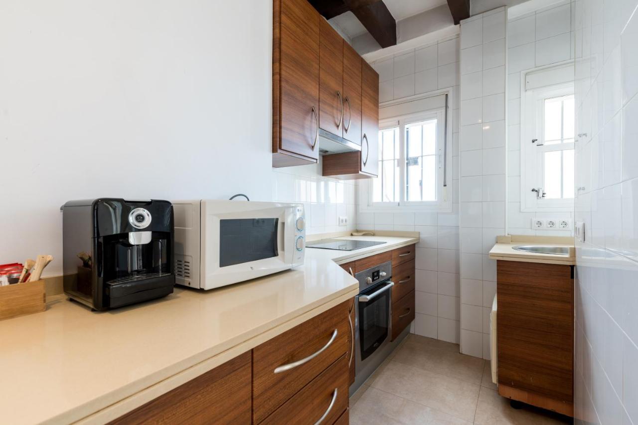 Holi-Rent Apartamento Resitur Севилья Экстерьер фото
