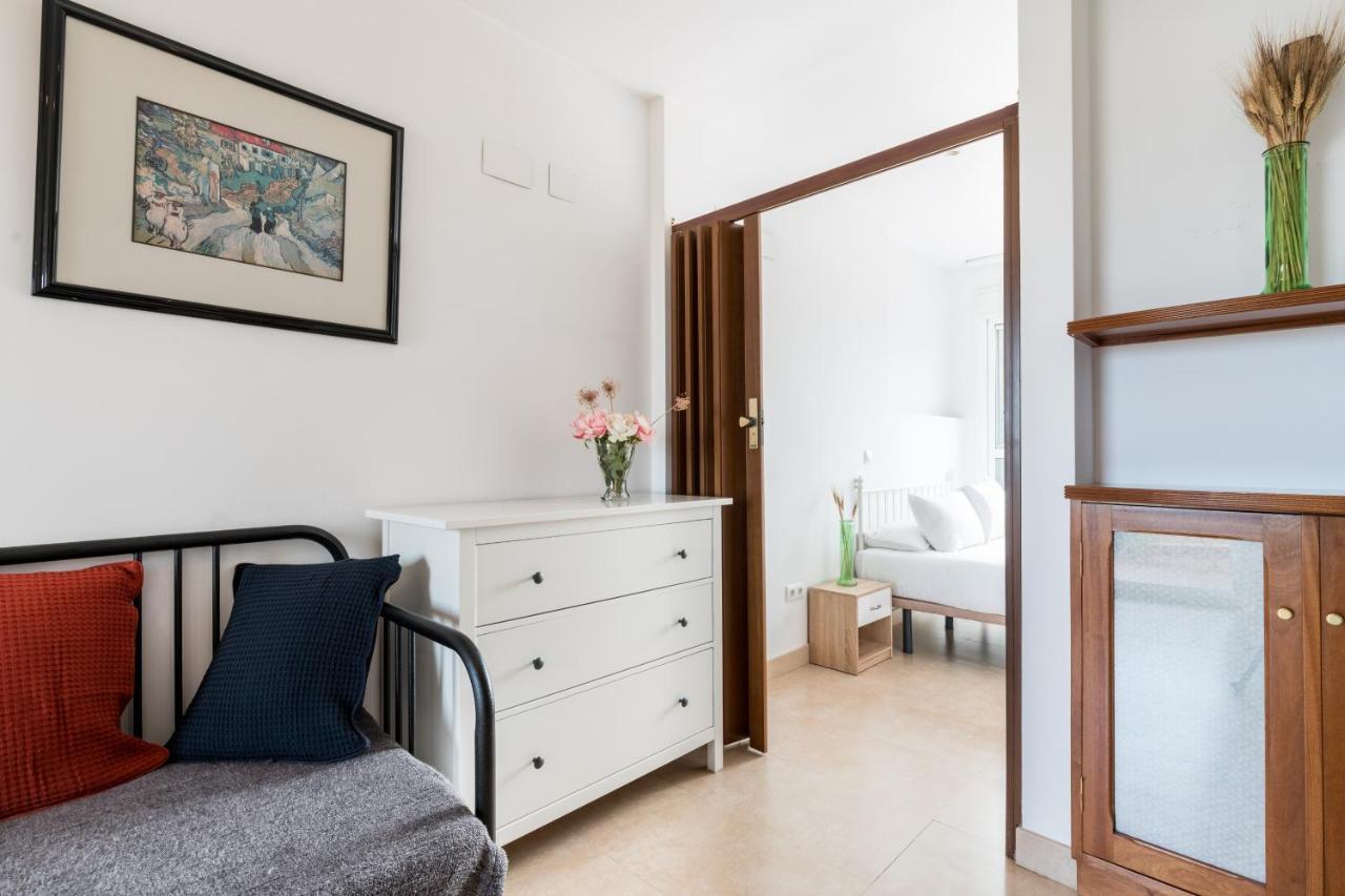Holi-Rent Apartamento Resitur Севилья Экстерьер фото