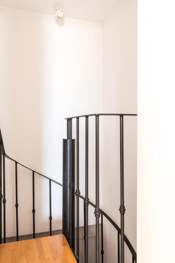 Holi-Rent Apartamento Resitur Севилья Экстерьер фото